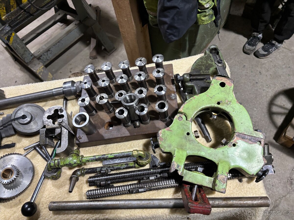 Prodám soustruh s28 v dobrém stavu - 16