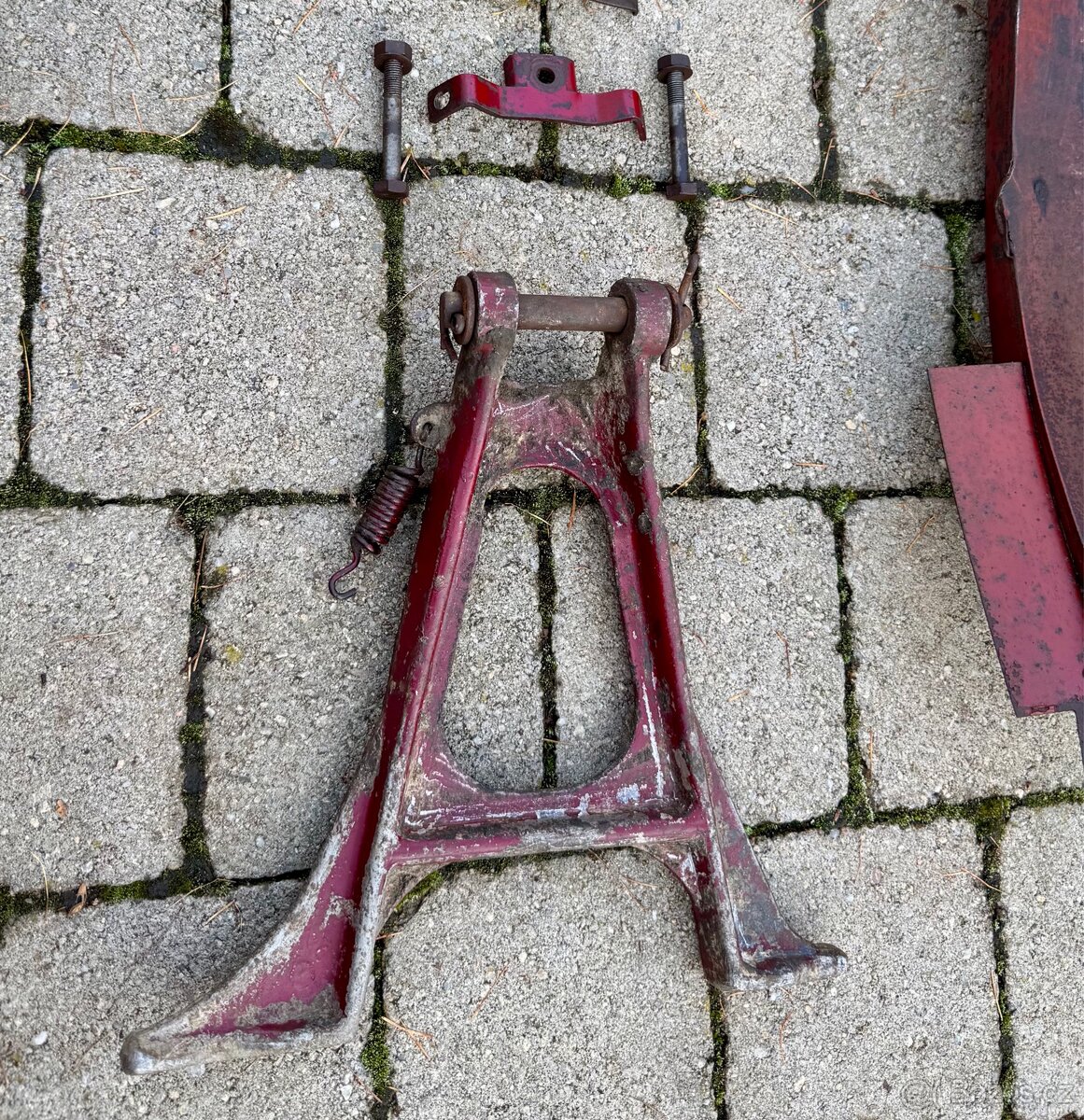 Jawa ČZ 250 350 kyvacka - dily - 16