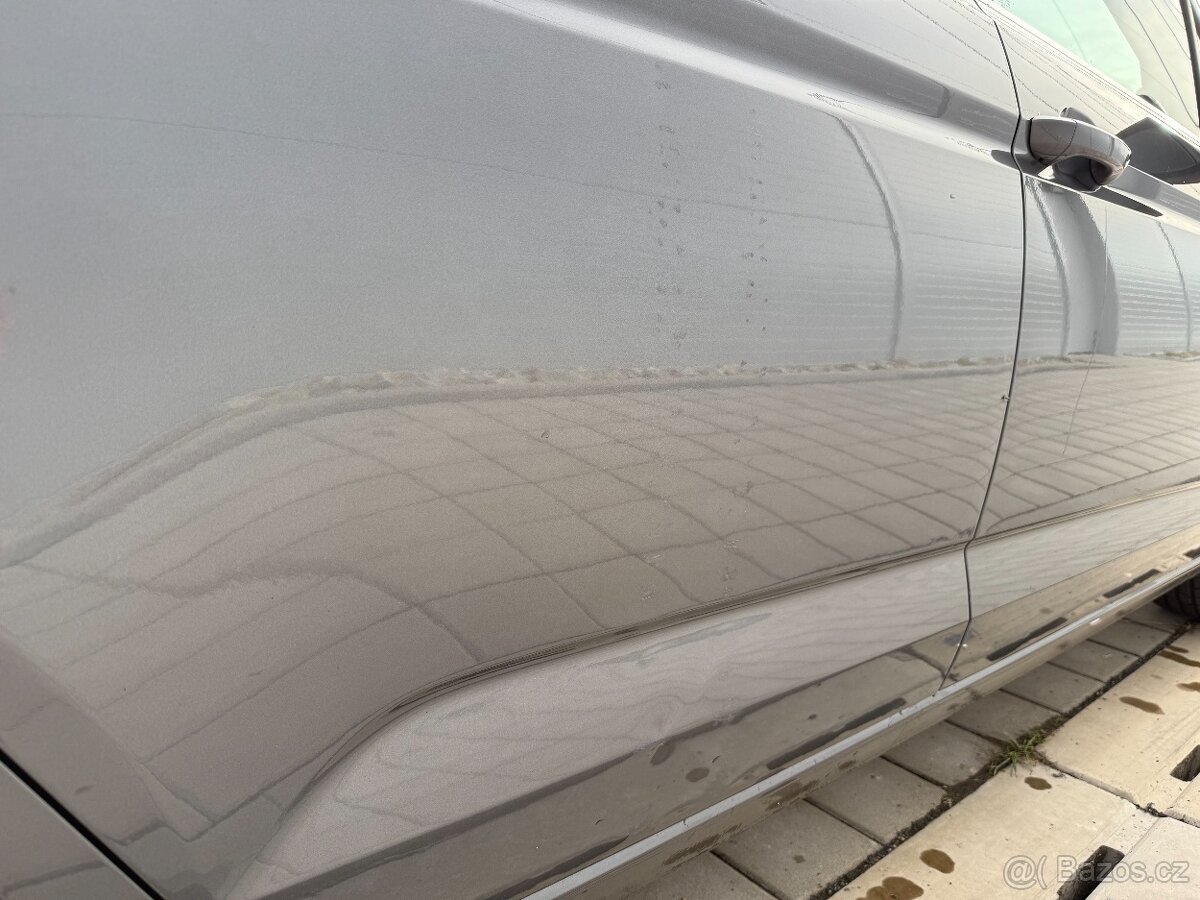 VW Touran III, rok 2016, 1.2TSI 81 kW, servis VW, 177.171 km - 16