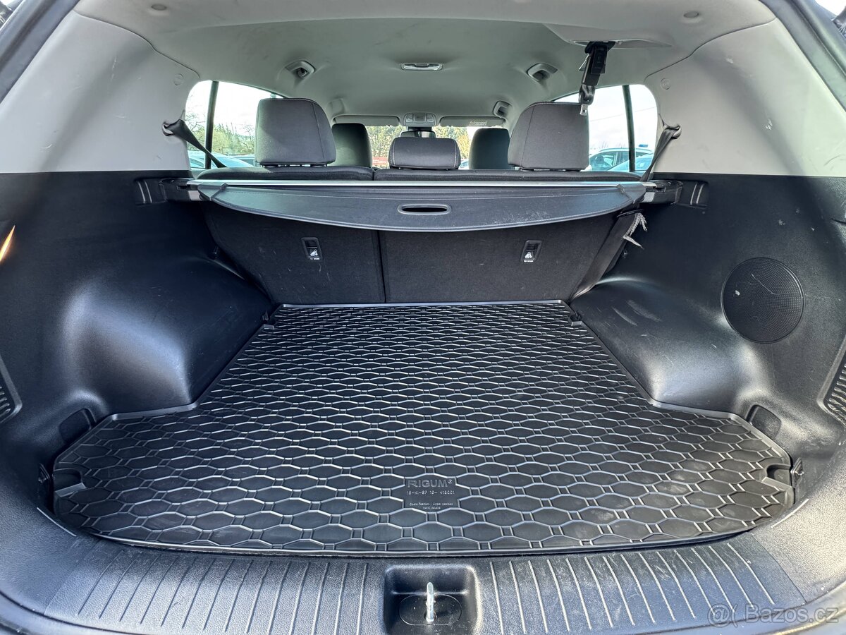 Kia Sportage 1.7 CRDi 85KW DPH - 16