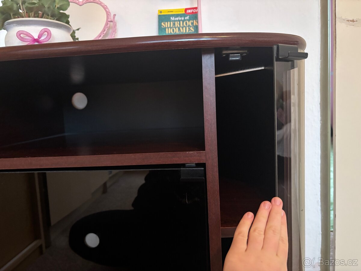 Vintage televizní stolek - 16