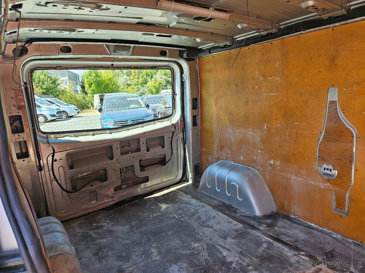 RENAULT TRAFIC 2.5DCI 107KW LONG 2009 VELKÝ SERVIS - 16