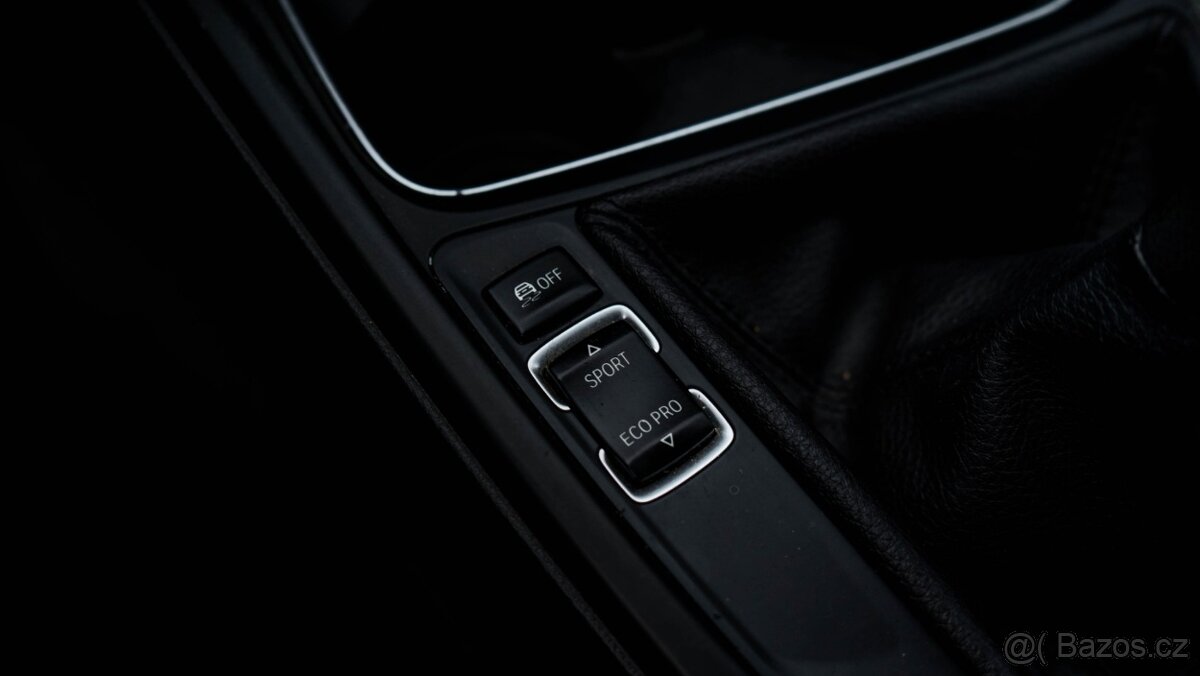 BMW Rad 3 318d e90 - 16