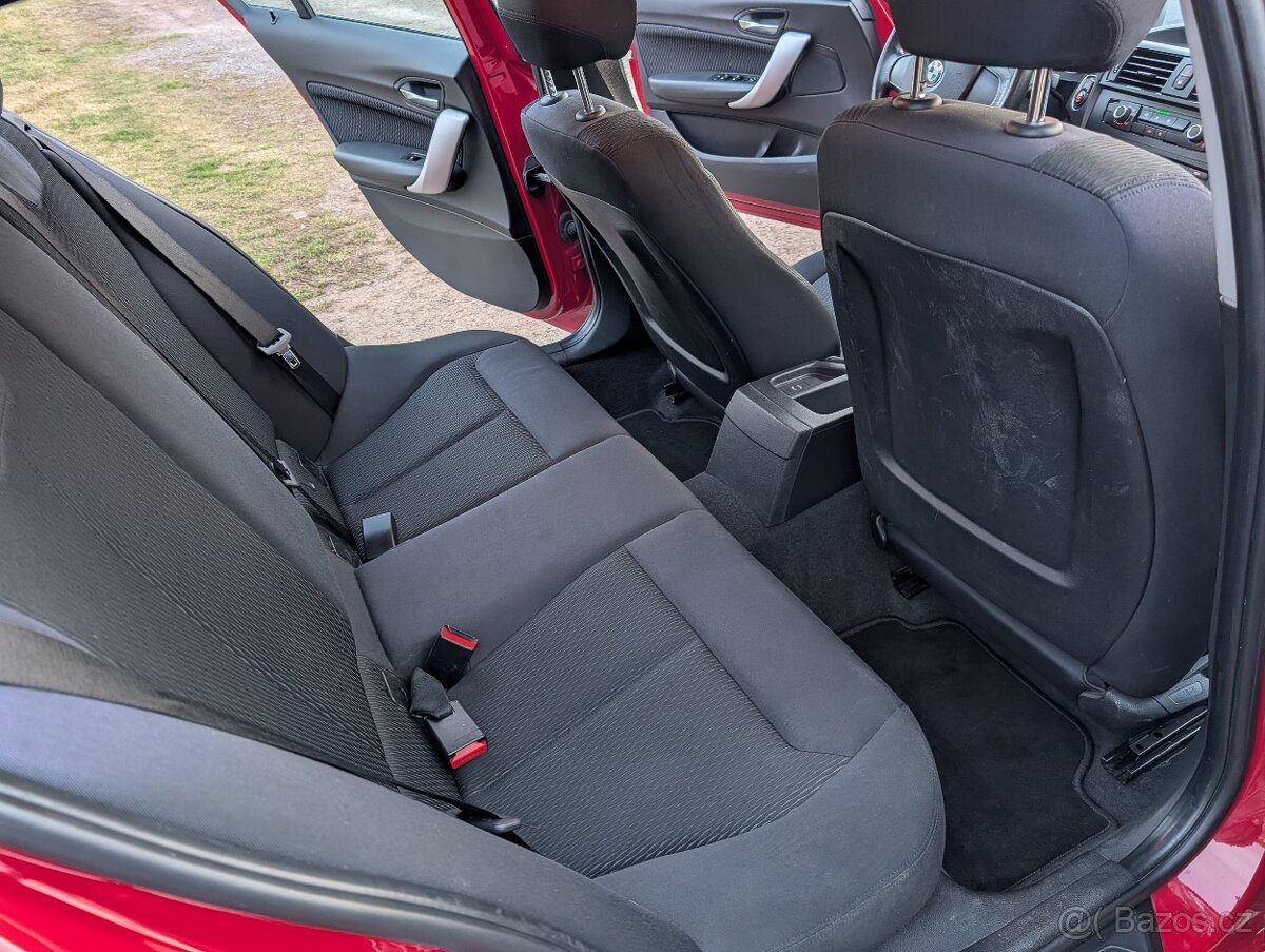 BMW 116i F20 (2012) - 16