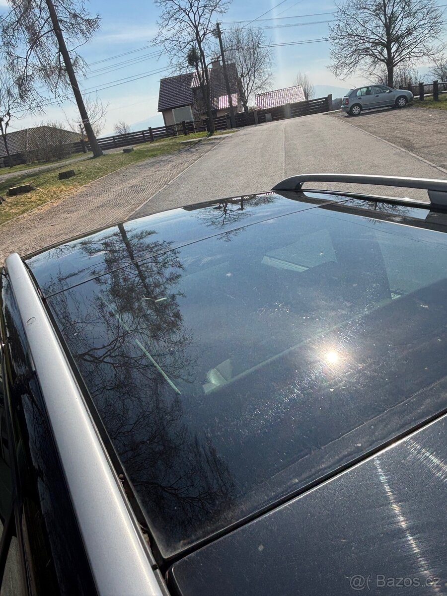 RENAULT MÉGANE 2 - 16