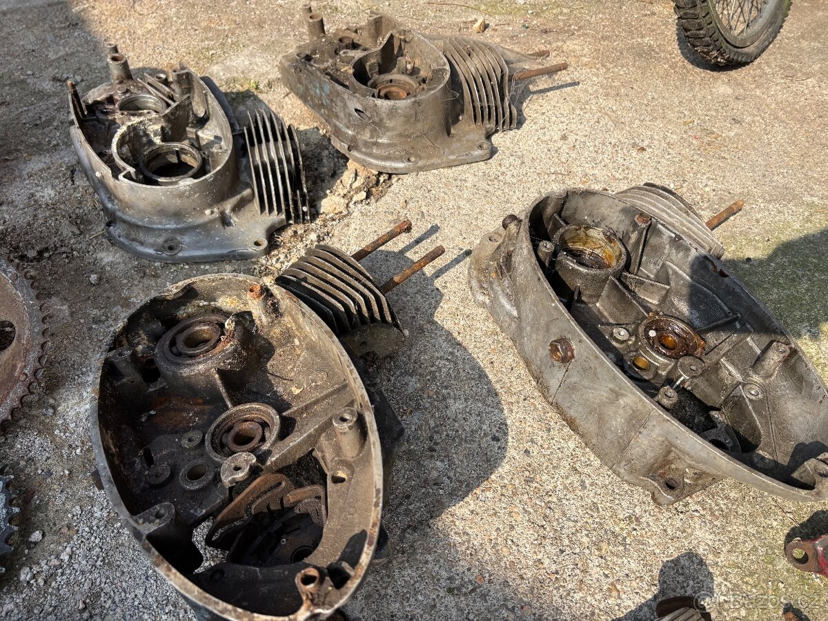 Díly Jawa CZ Manet - 16