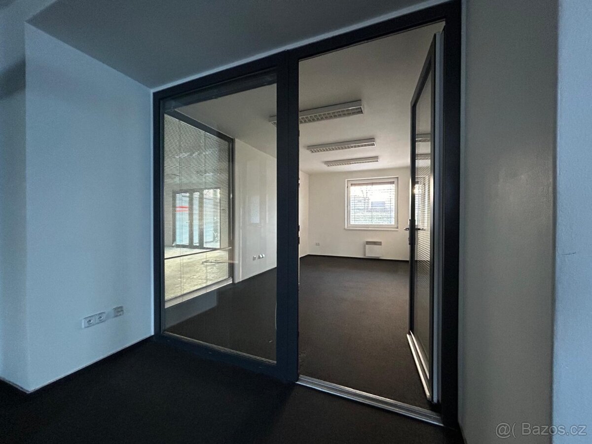 Pronájem/prodej obchodního prostoru v Chebu - 16