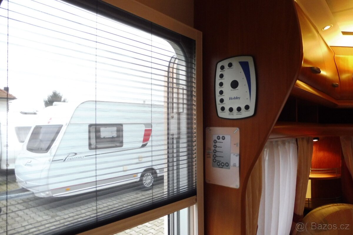 Hobby 495 Excellent 495 UL R.V. 2007 Mover - 16