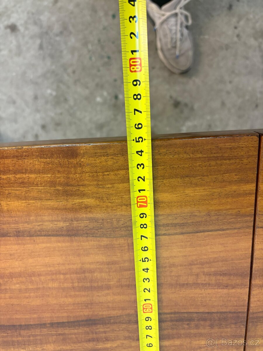 Rozkládací stůl - 16