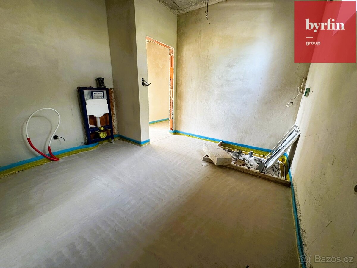 Prodej novostavby rodinného domu, 133 m2 se zahradou, pozeme - 16