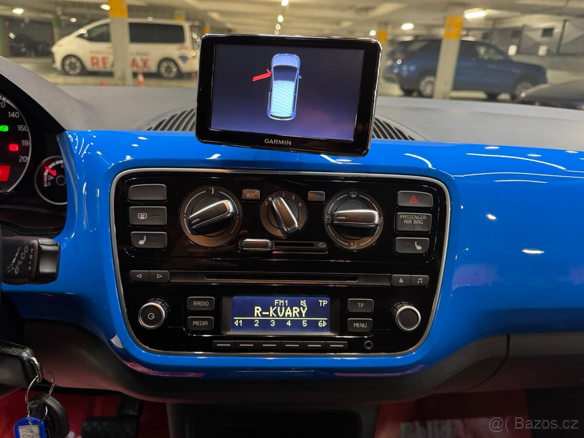 Volkswagen Up 1.0 Mpi move up 55kW AUTOMAT NOVÝ VŮZ - 16