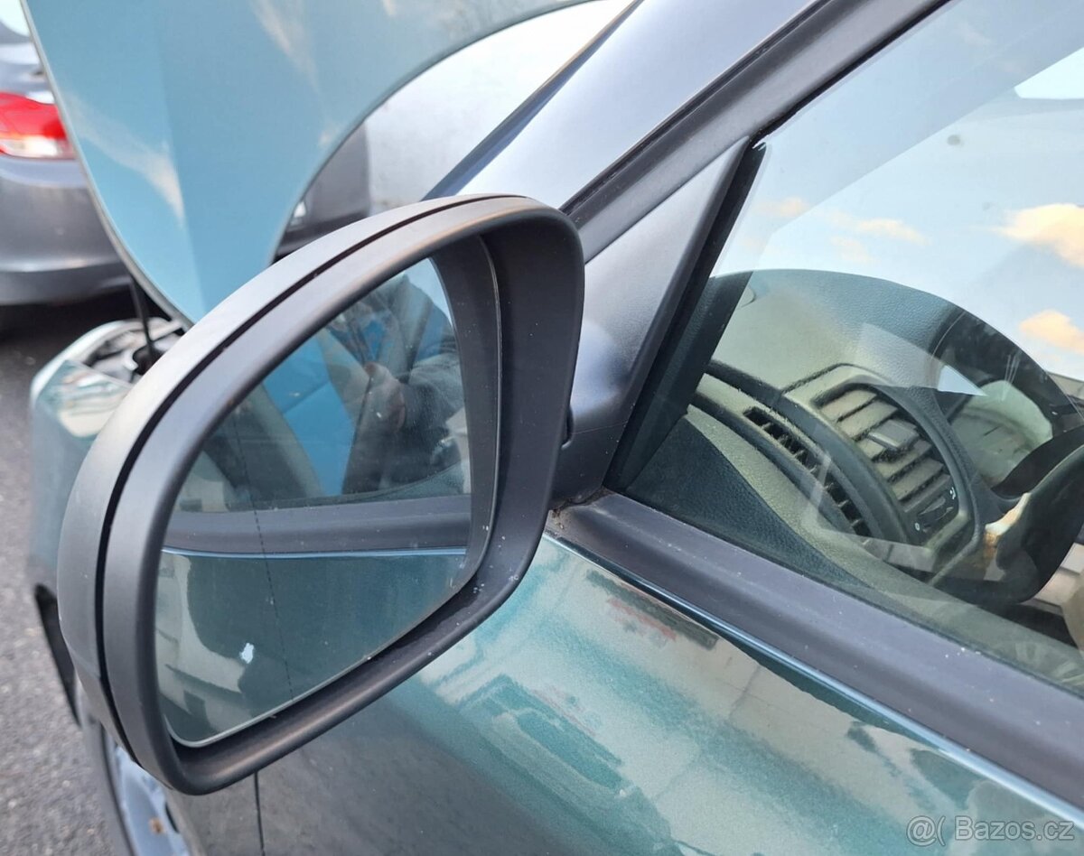 prodám veškeré ND ze Škody Fabie 2 hatchback 1.2 HTP 51kw - 16