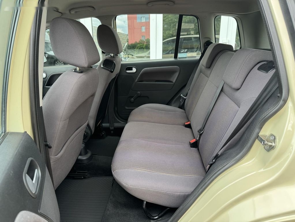 Ford Fusion,1.4i 59kW - 16