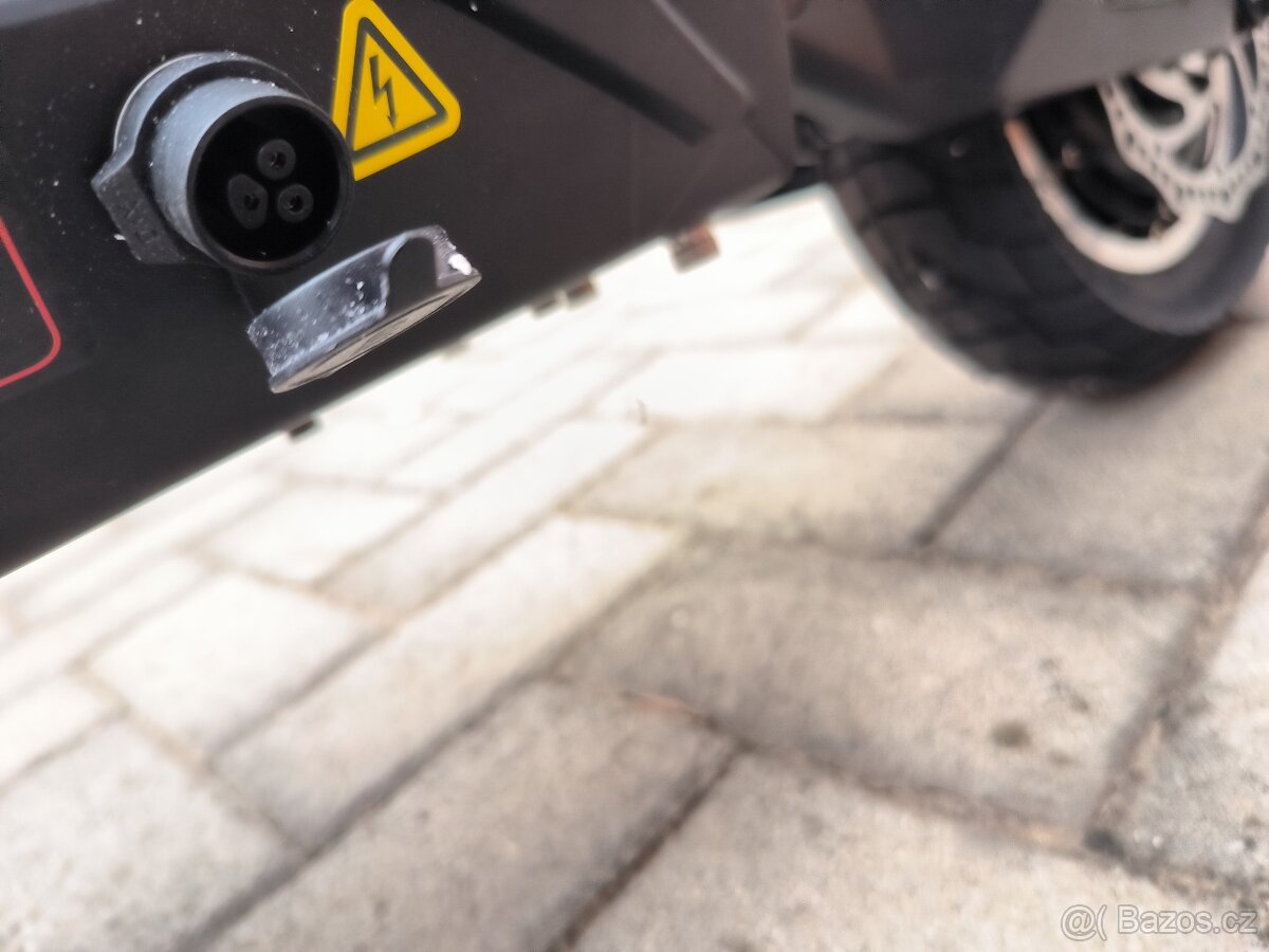 Teverun Blade Mini Ultra 27 Ah 0 Kilometrov - DOPRAVA ZDARMA - 16