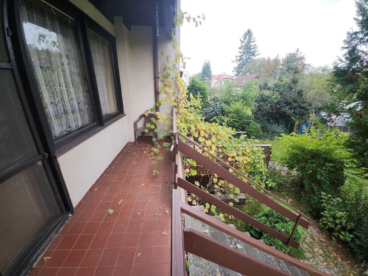 Prodej rodinného domu 4+1, 204 m2, Brozanská, Pardubice - 16