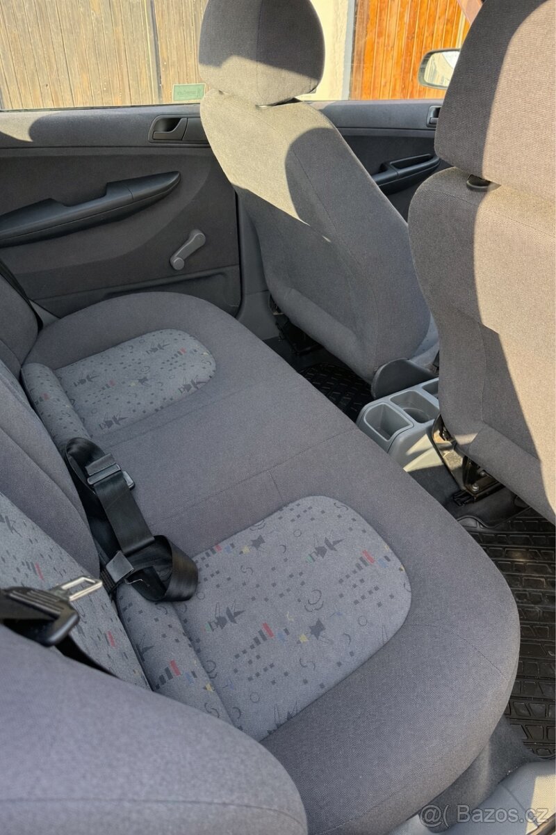 Škoda Fabia 1.4 BENZIN 204 000km - 16