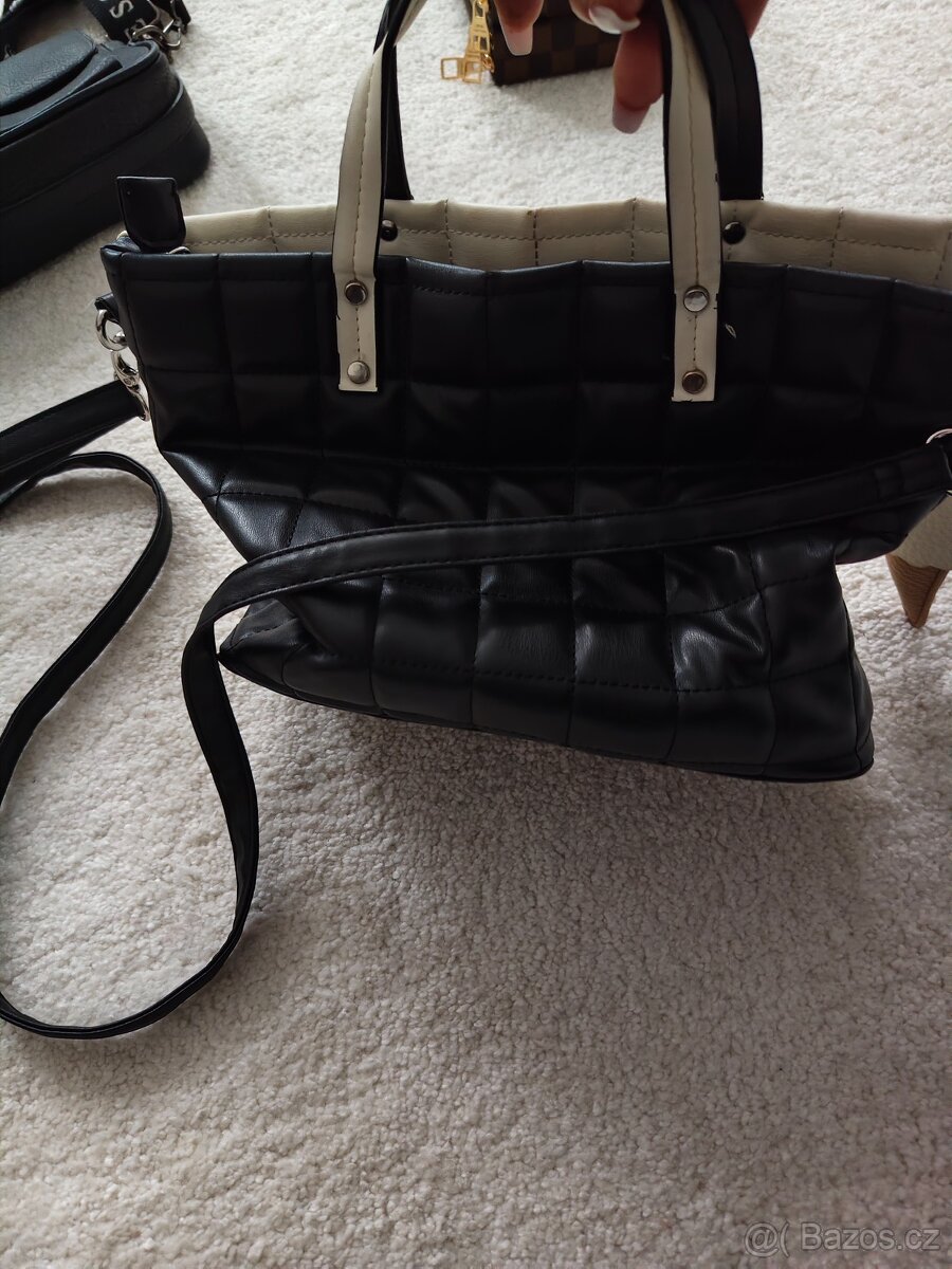 Dámské oblečení - 16