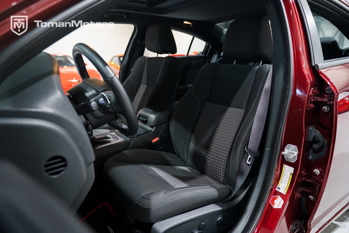 Dodge Charger 4x4, 19tis km, v ČR, 2019 - 16