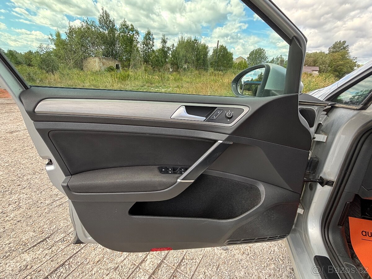 Golf 7 variant 2,0 tdi 110kw - 16