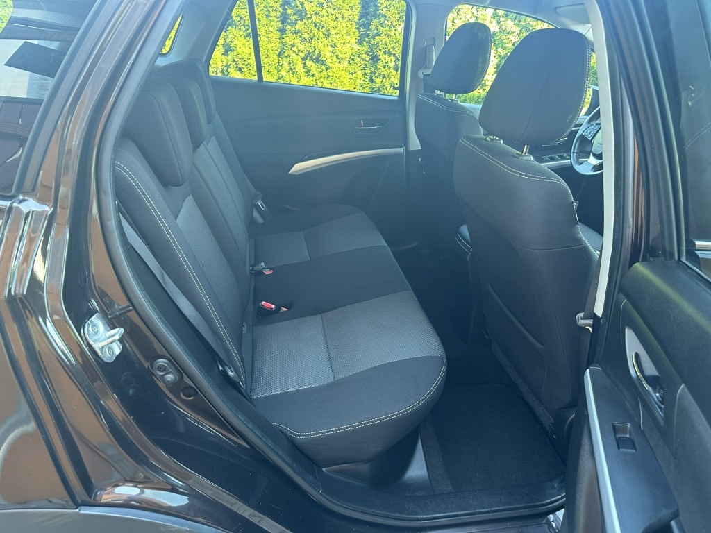 Suzuki S-Cross 1.6i 88kW 4x4 serviska - 16