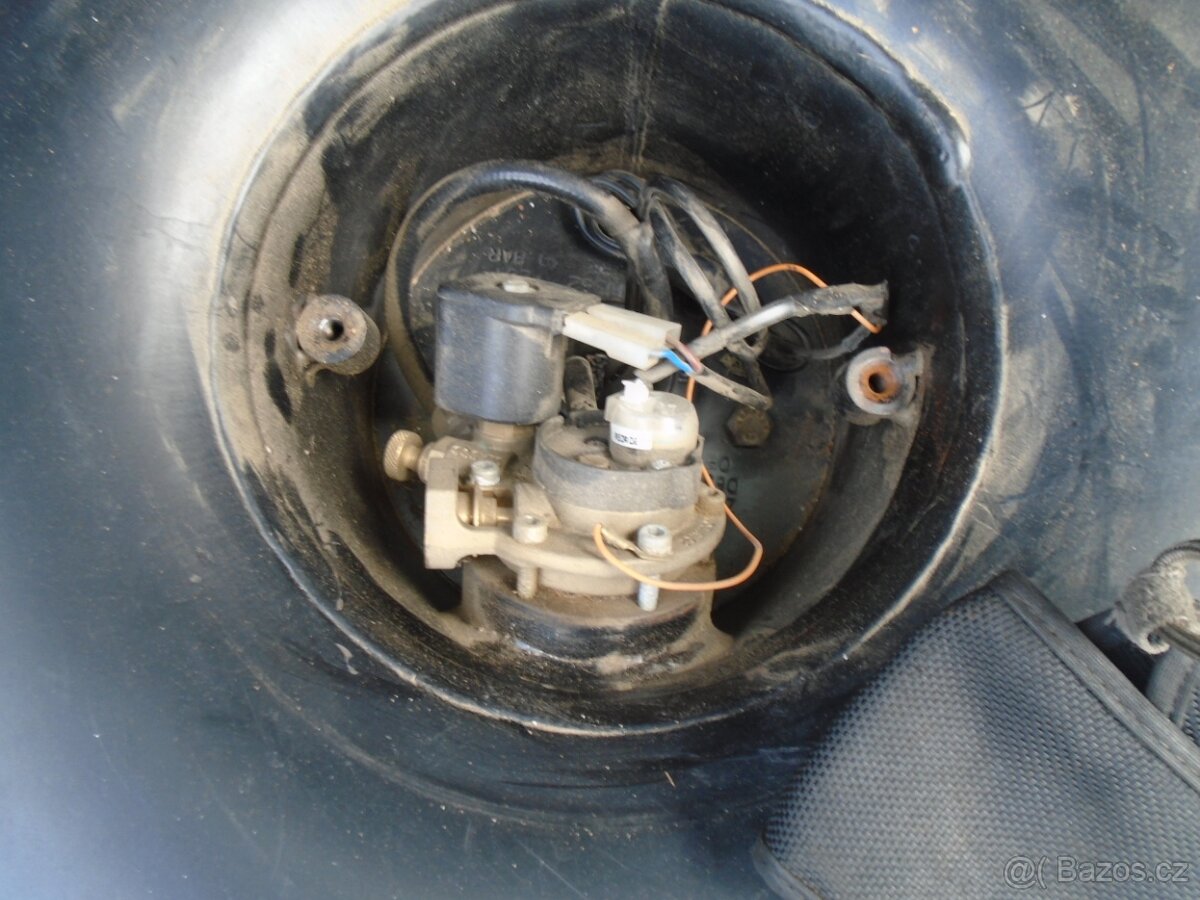 mondeo 2,0i LPG 2011 díly - 16