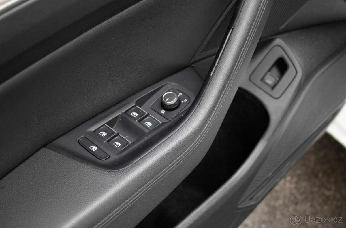 VW Passat DSG 100% stav - 16