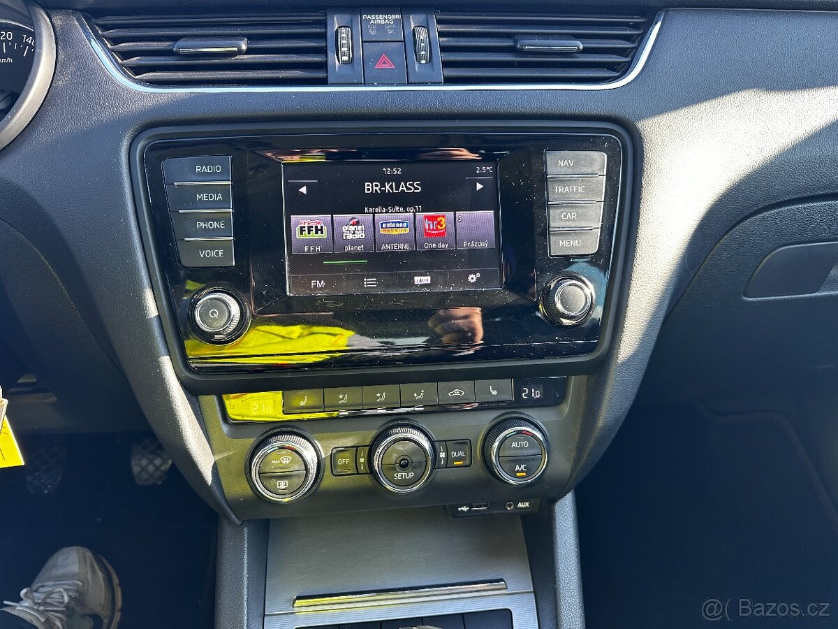 ŠKODA OCTAVIA 1.4 TSI - 16
