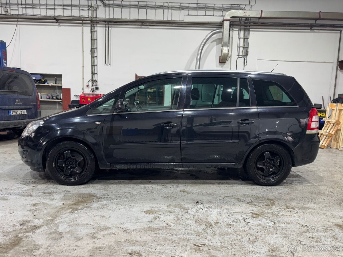 Opel Zafira 1.7 CDti - 16