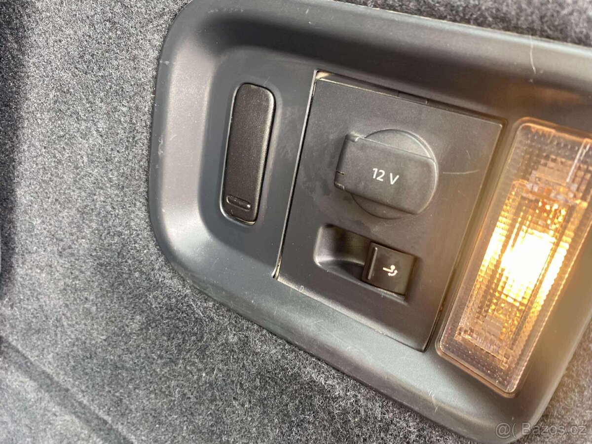 Volkswagen Sharan DSG 05/2018 7 míst - 16