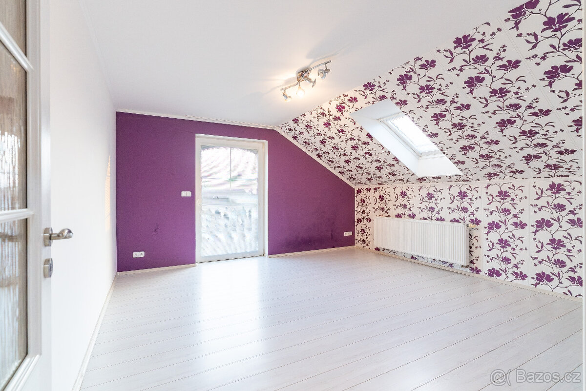 Prodej rodinného domu 200 m², pozemek 586 m² - 1111 - 16