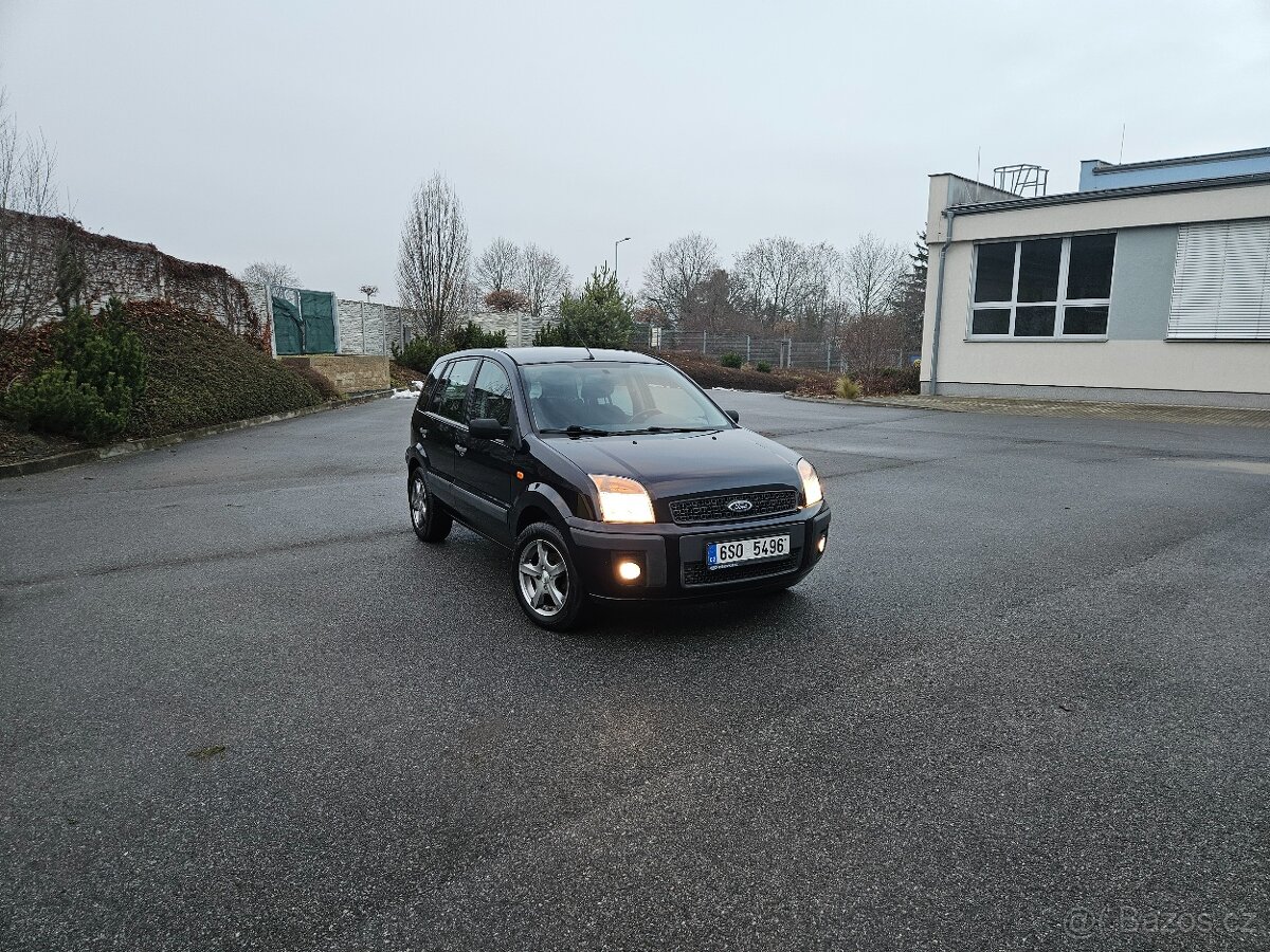 Ford Fusion 1.25i 55 kW, 1. maj, nová STK, bez koroze, klima - 16