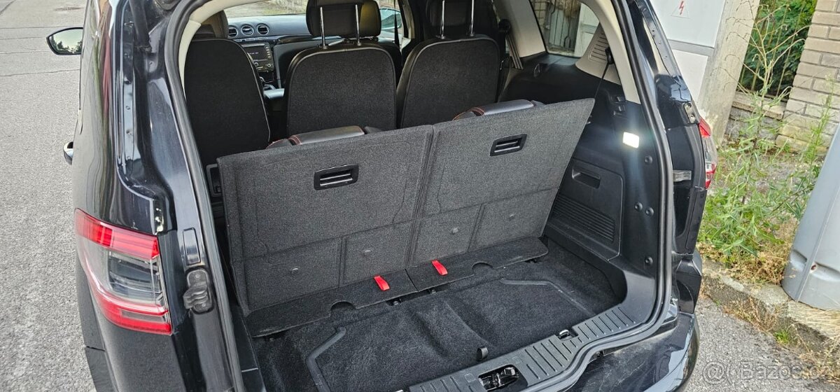 Ford s-max titanium S 2,2tdci manuál 7mist - 16