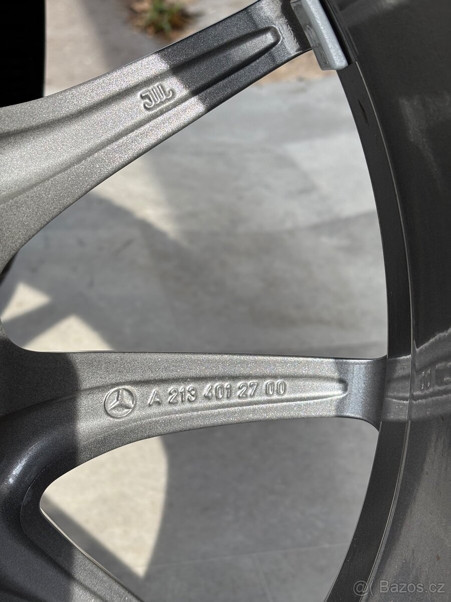 Mercedes E63 AMG R19 Dvourozměrná Alu 19” Disky - 16