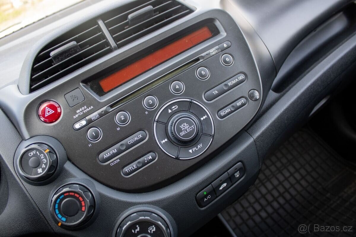 Honda Jazz 1.2 i-VTEC / 66kW / M5 / 2012 - 16