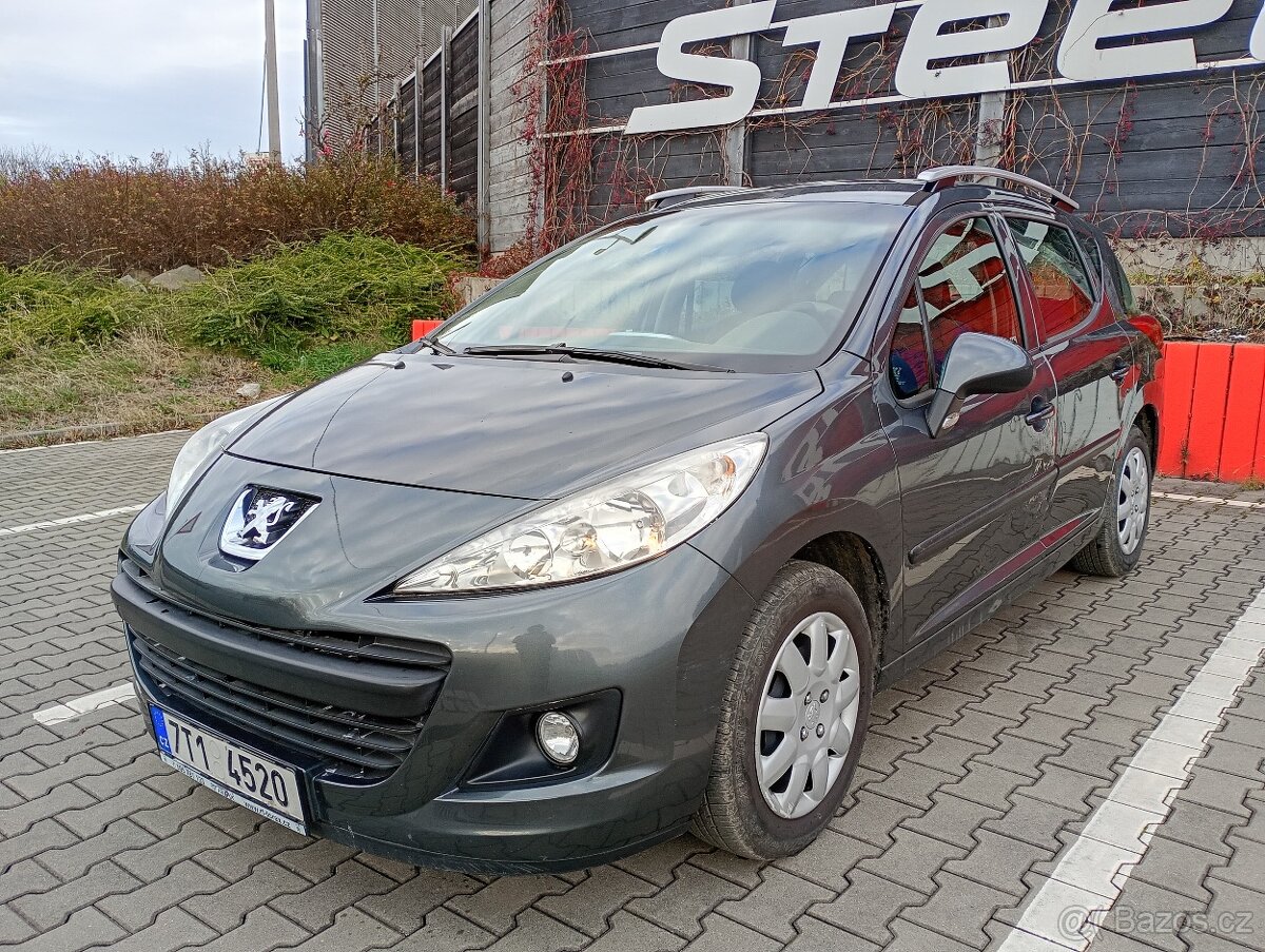 Peugeot 207 SW - 16