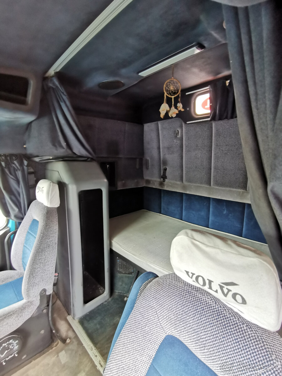 Prodám tahač návěsů VOLVO VVN EURO 3 retardér - 16