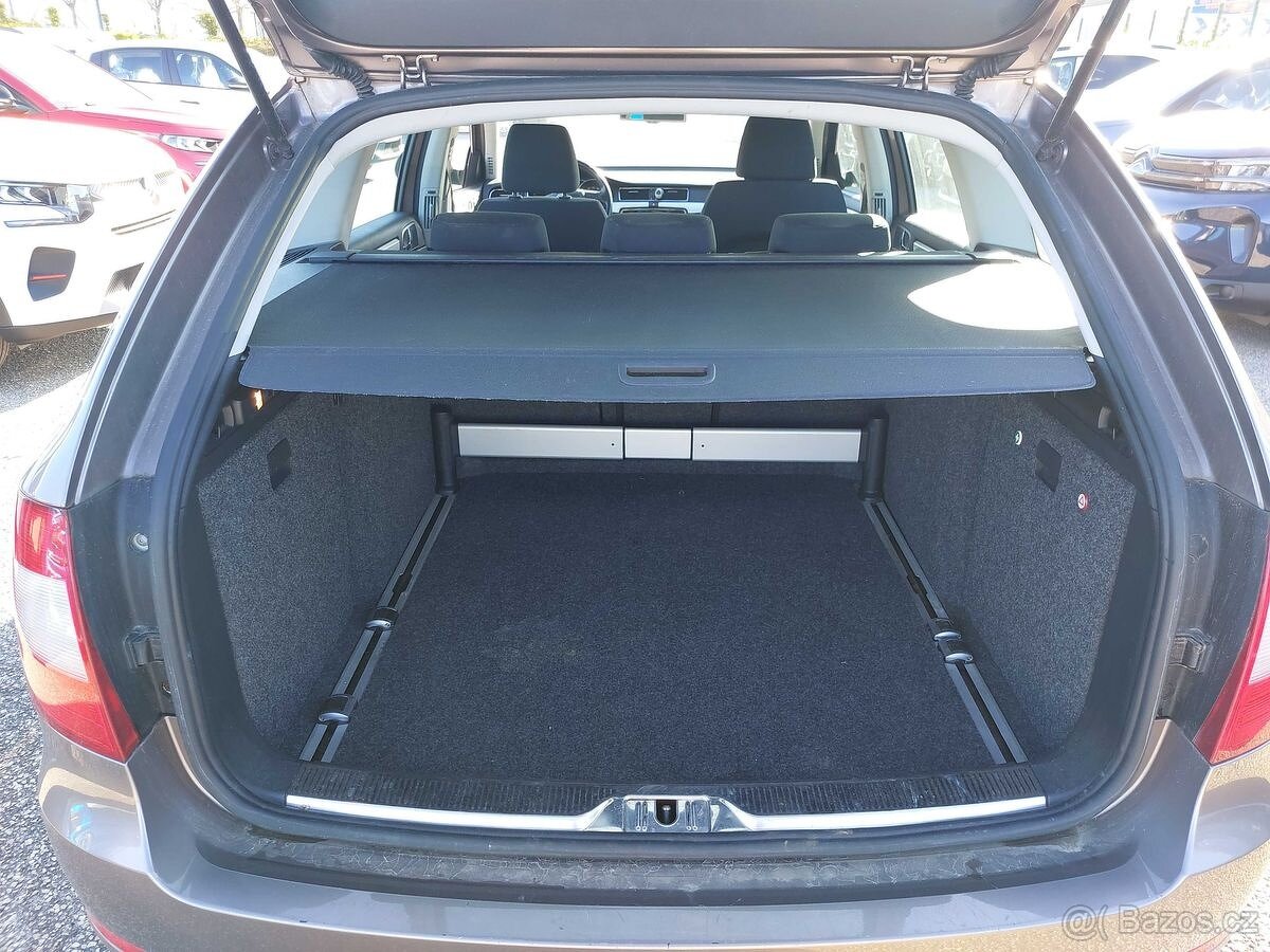 Škoda Superb II combi 2.0 Tdi 103 KW 6/2010 JEN 155 TIS KM - 16