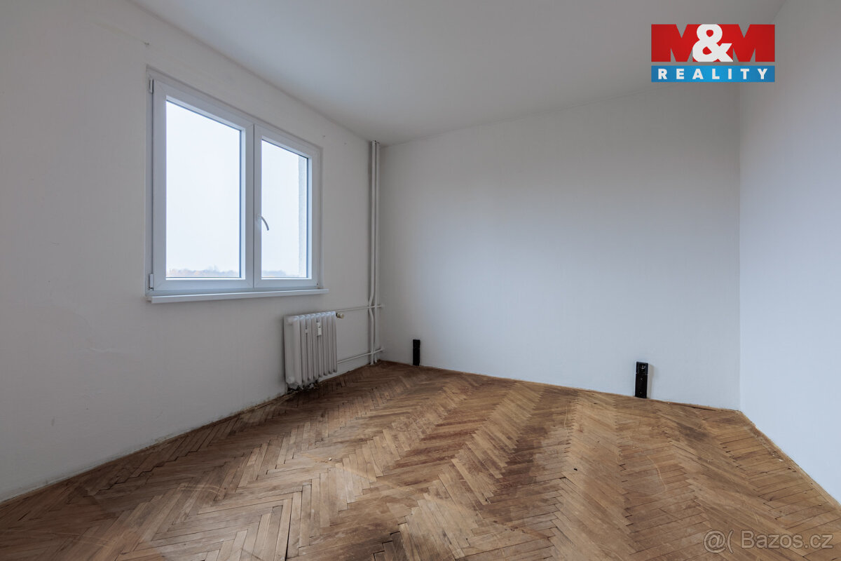 Prodej bytu 3+1, 58 m², Nová Role, ul. Chodovská - 16