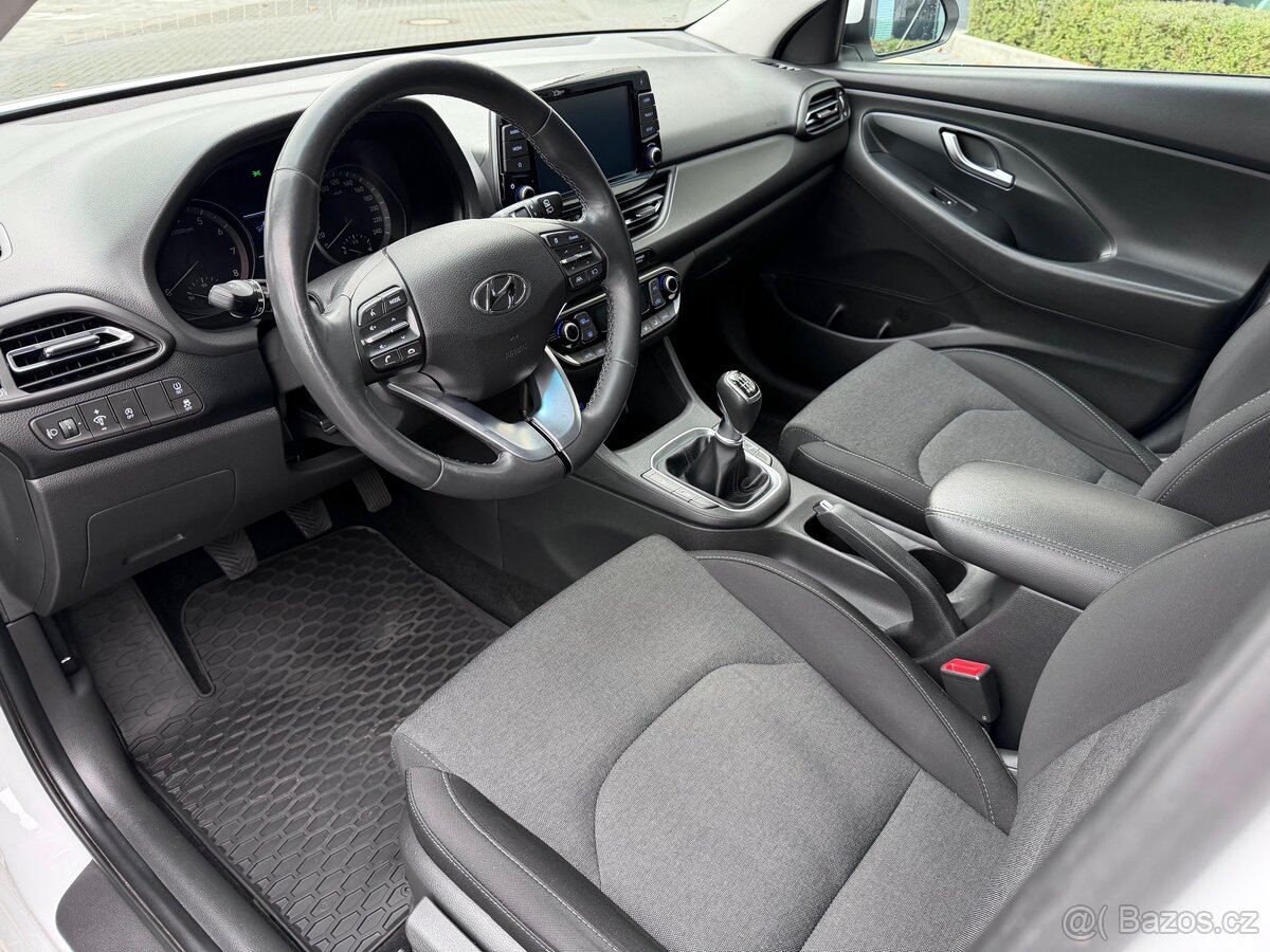 Hyundai i30 1.0 t-gdi kombi / 2021 / DPH - 16