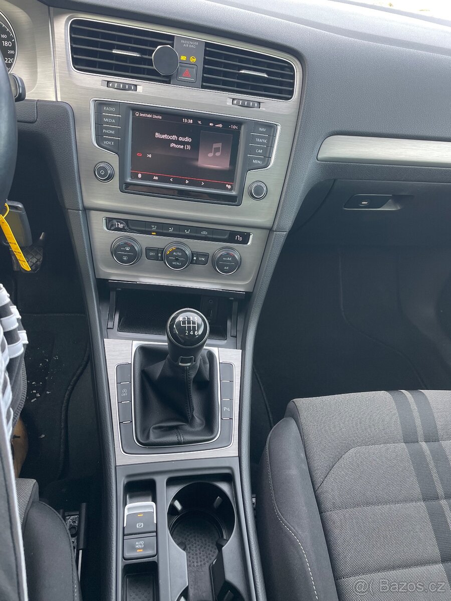 VW Golf 7 Variant 1.0 Tsi, 85 kw, 189 000 km, CarPlay, Navi - 16