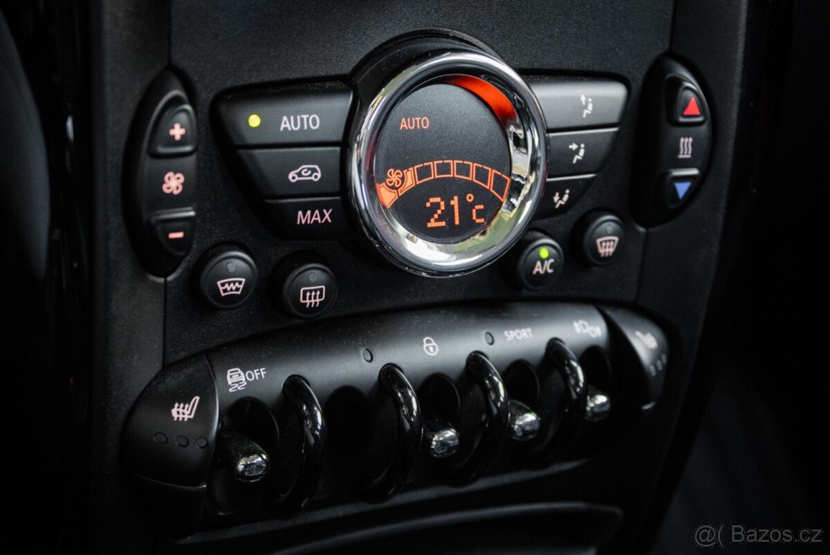 Mini Countryman Cooper D A/T - 16