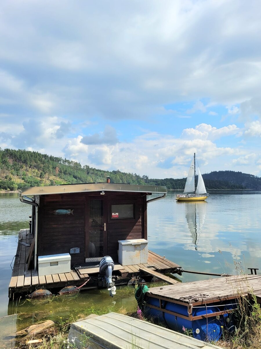 Prodám hausbot na ND nebo odtažení - 16