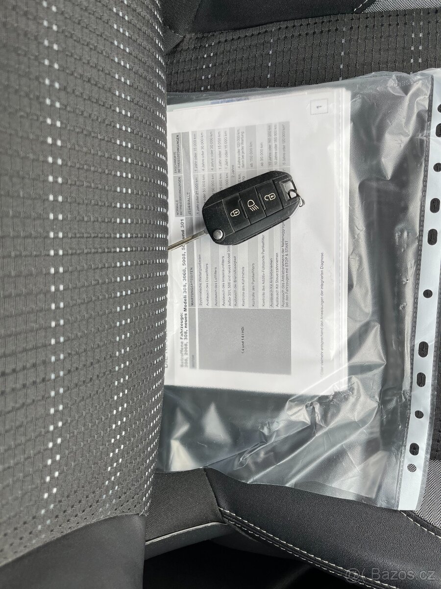 Peugeot 2008 1.6 HDI - 16