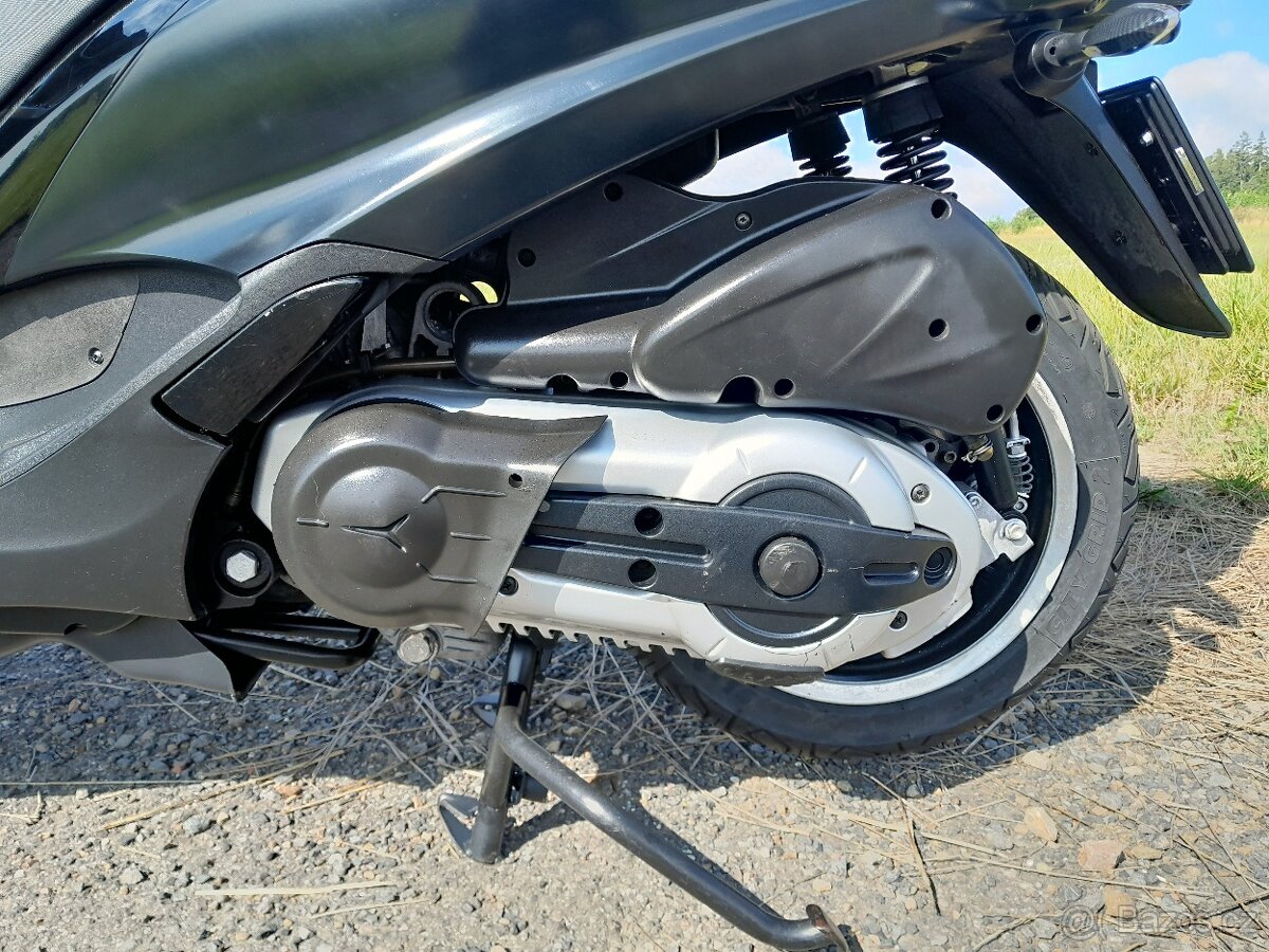 Piaggio MP3 500i ABS,ASR - 16