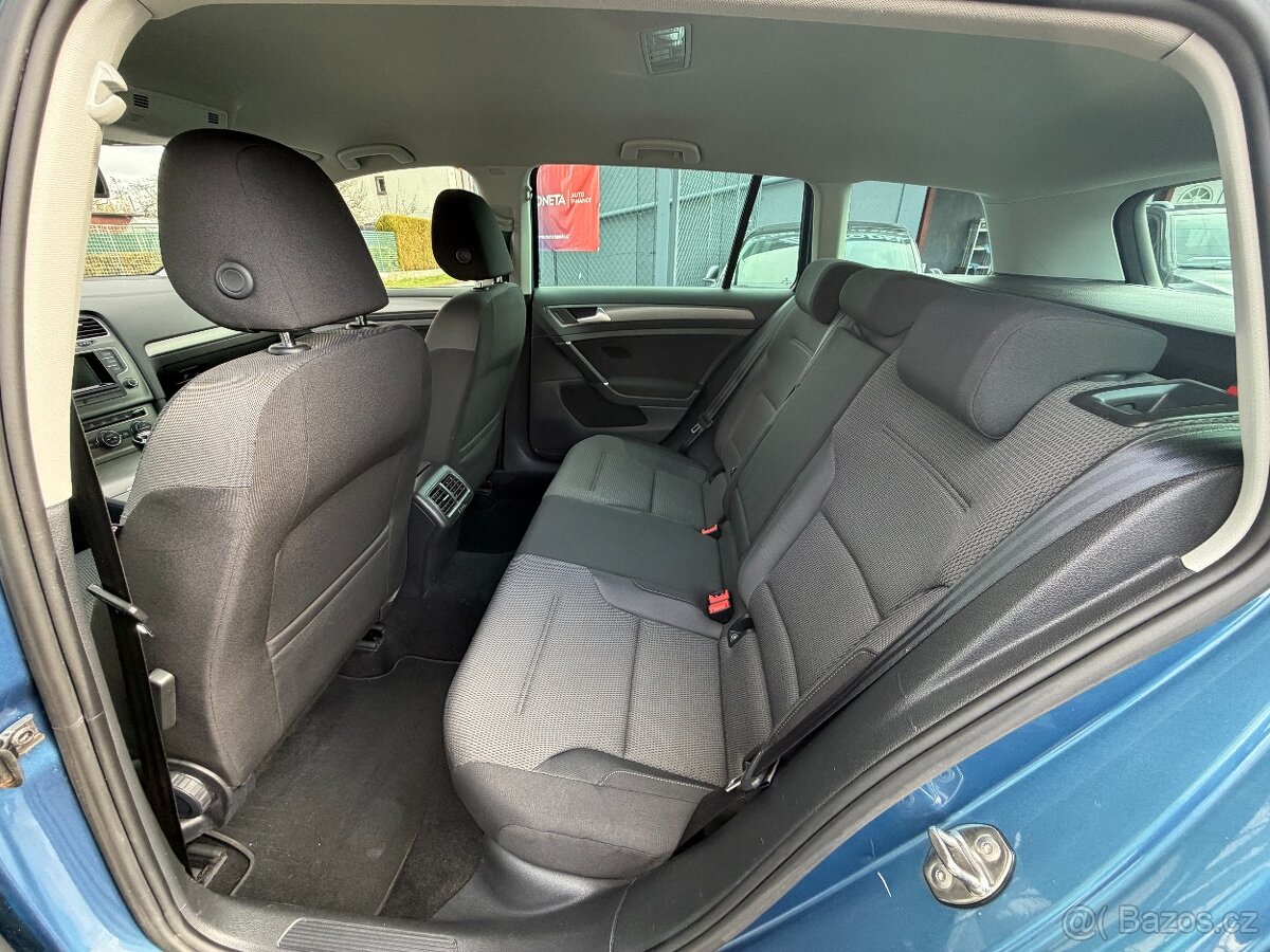 Volkswagen Golf 1,4 TSi Serviska, ParkPilot, ALU - 16