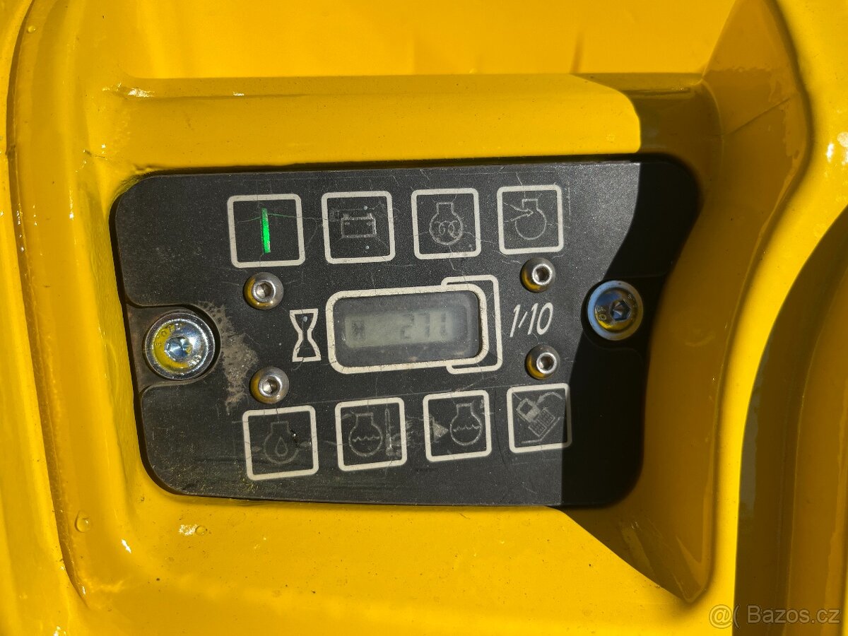 Vibrační ježkový válec Wacker Neuson RT-SC2, Bomag, Ammann - 16