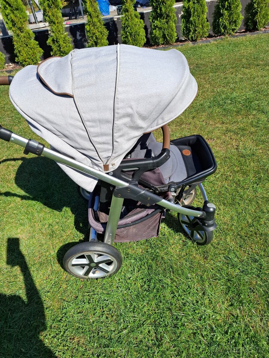 Kočárek Baby design Dotty - 16