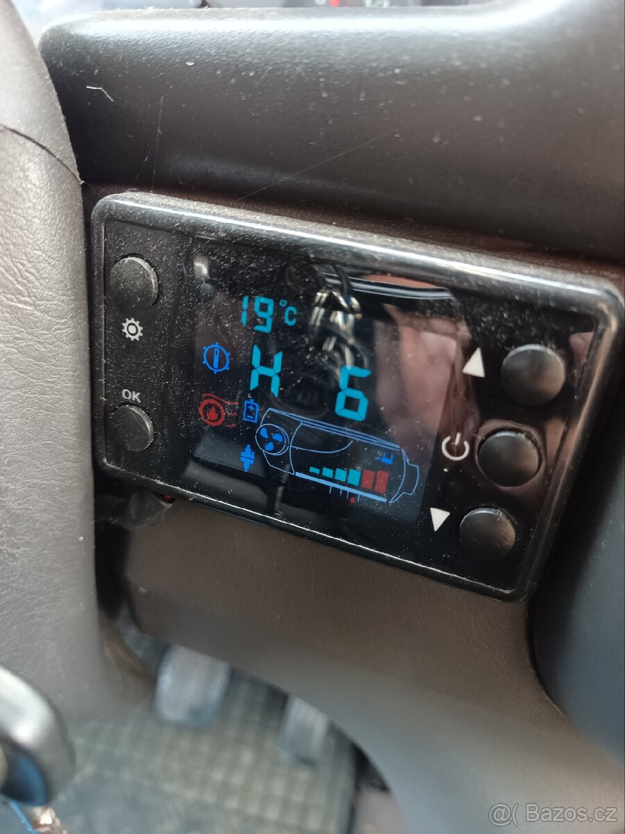 Ford Transit 2.0 TDDI 9 míst NOVÁ STK - 16