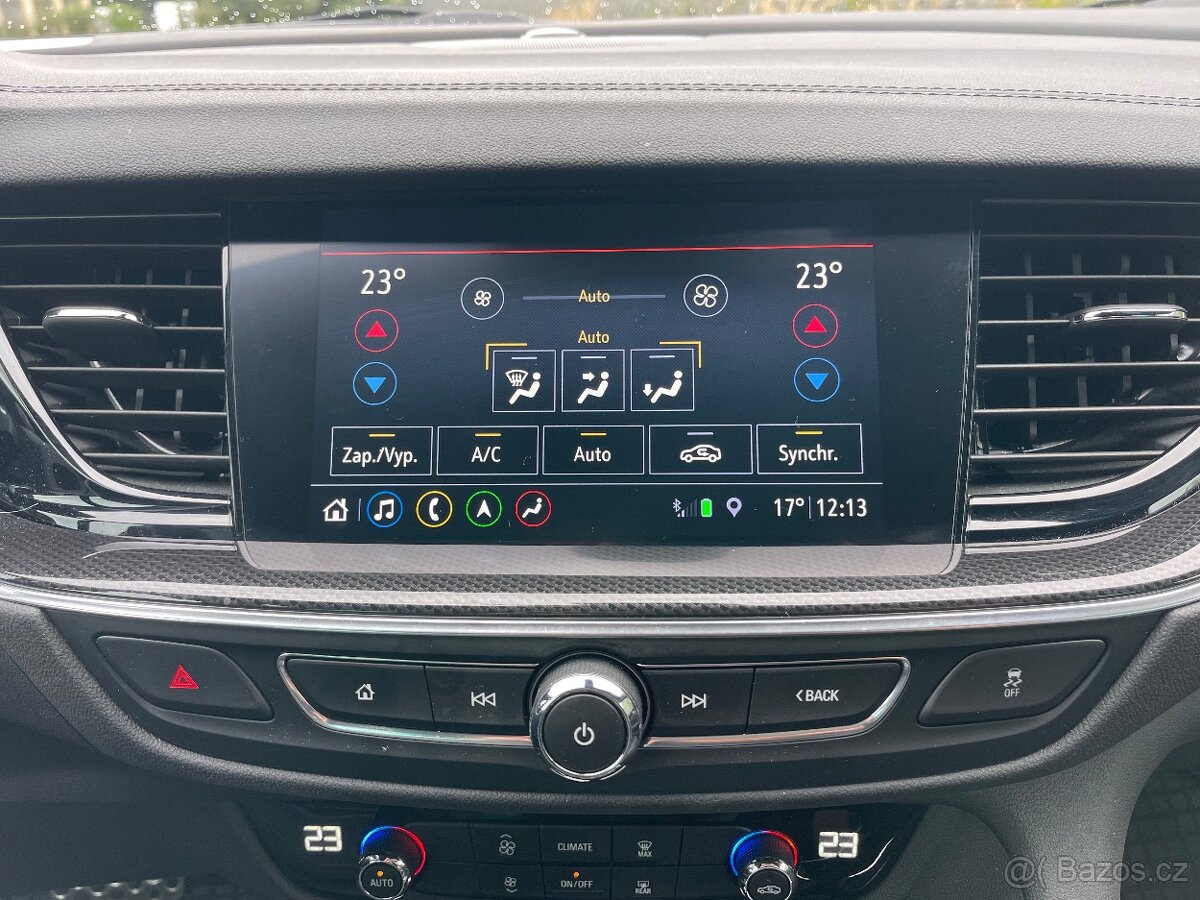 Opel Insignia Sports Tourer 2,0T benzín, automat, facelift - 16