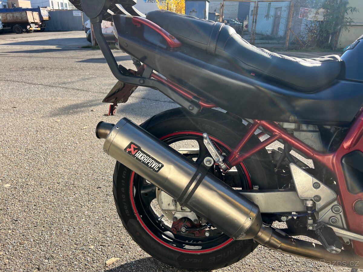 Suzuki GN 600 Bandit - 16